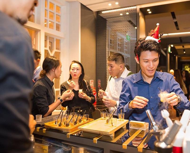 Man taking drinks from mobile bar at a dinner and dance