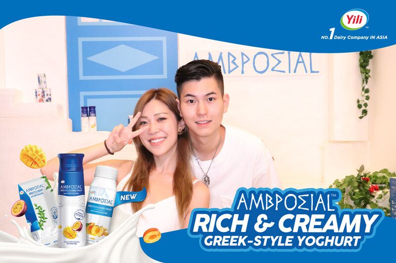 Photo booth 4R print border design