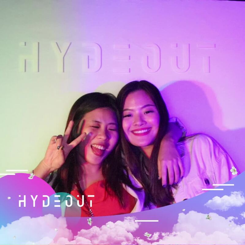 Simple photo booth border design